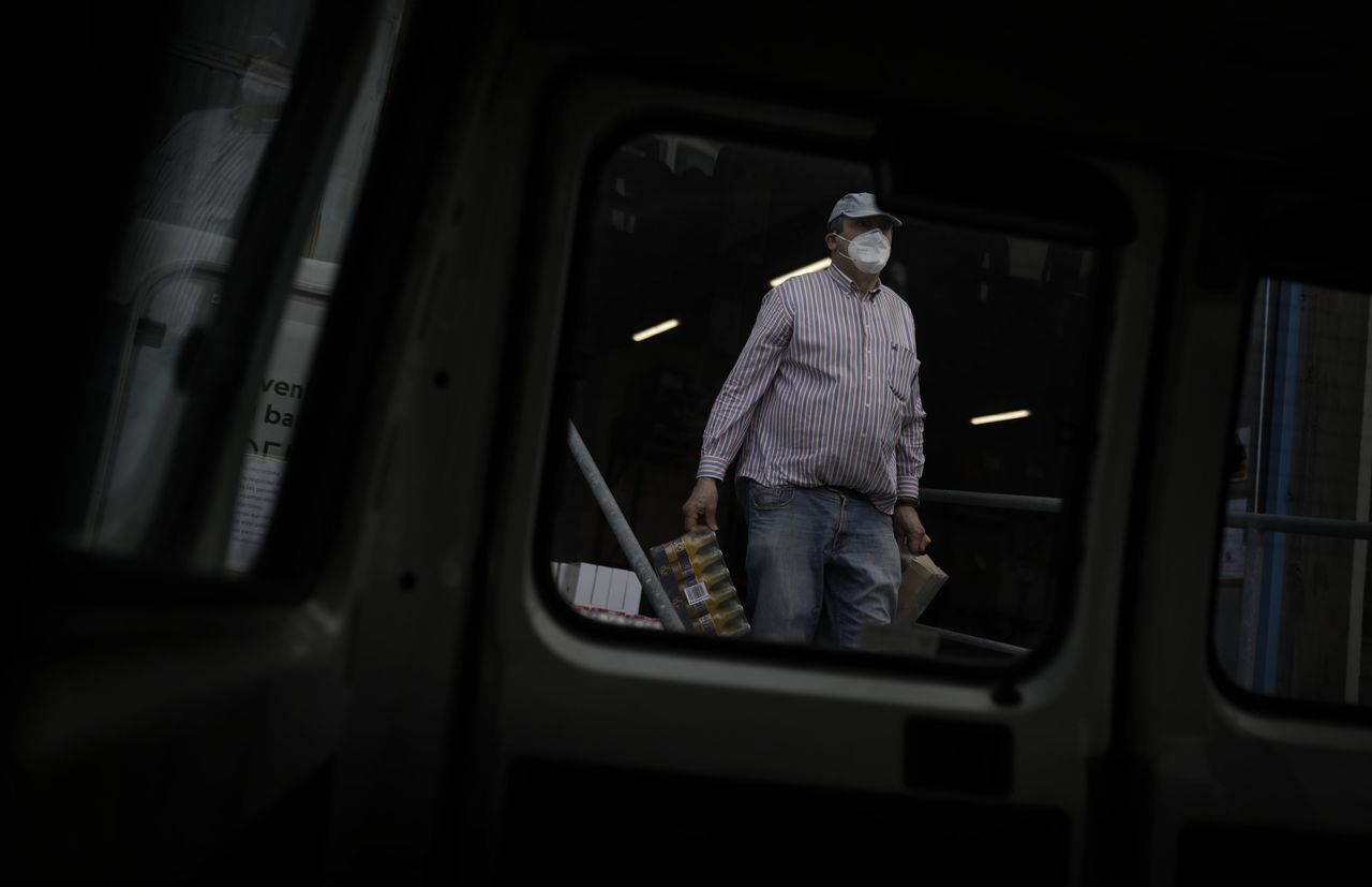 Reparto de alimento a diferentes entidades ben�ficas