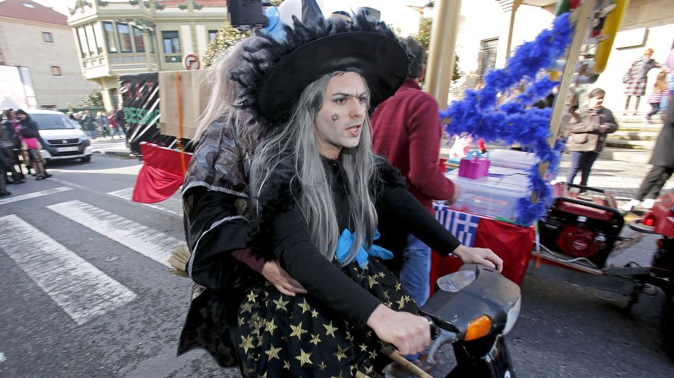Desfile del Momo de vilanova de Arousa