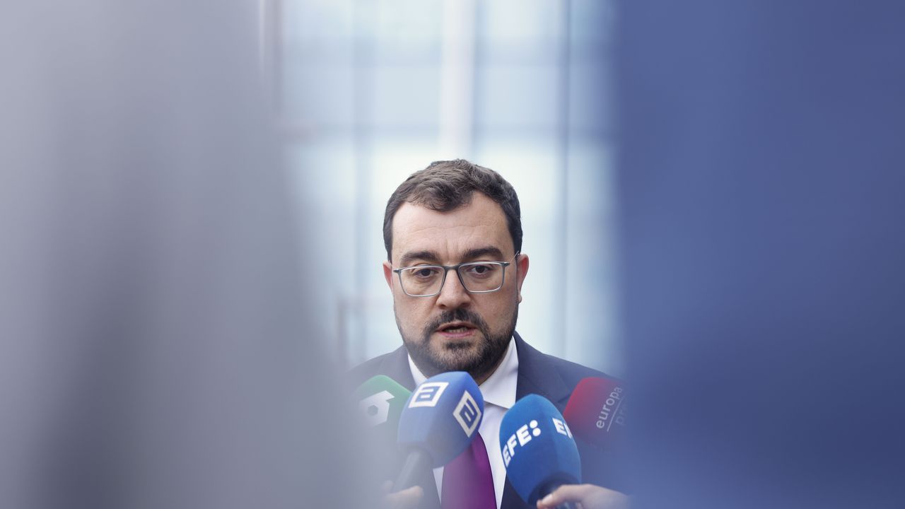 El presidente del Principado de Asturias, Adri�n Barb�n