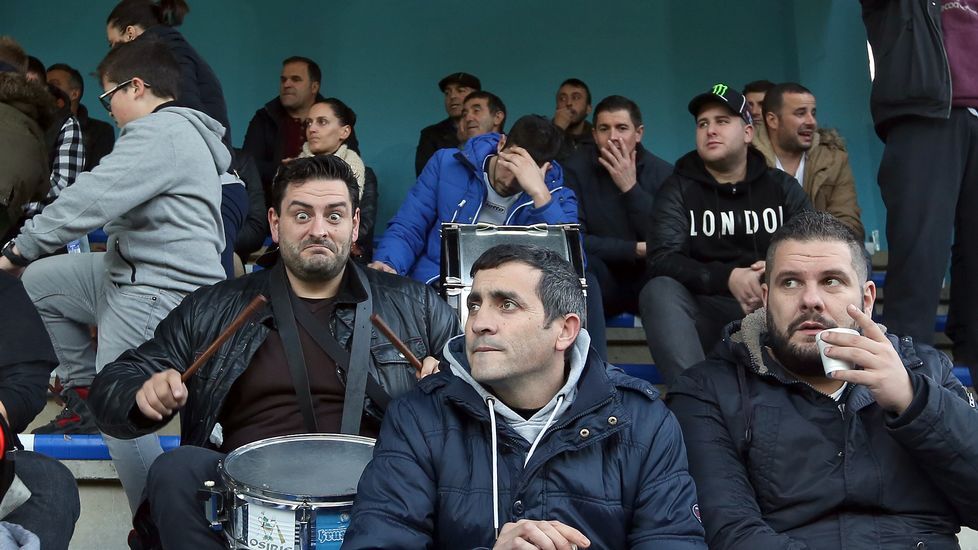 Partido de fútbol Segunda B entre Boiro y Celta B