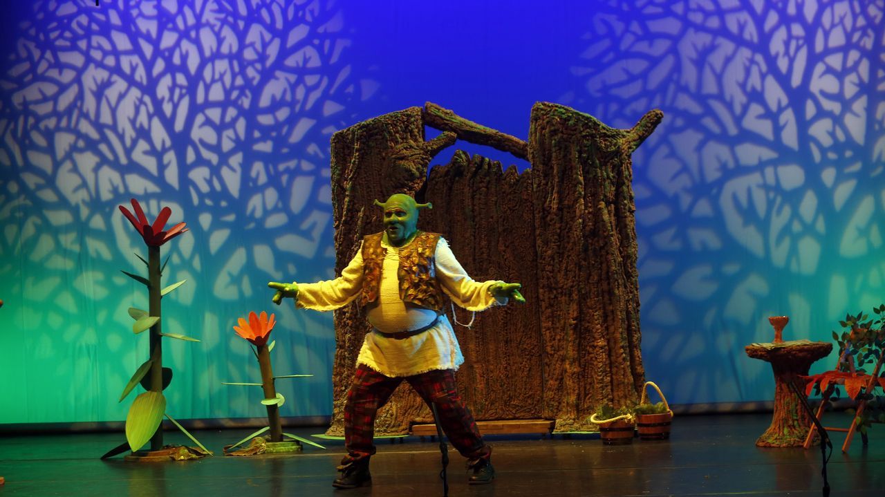 ESTRENO DEL MUSICAL «SHREK» EN EL AUDITORIO DE RIANXO.