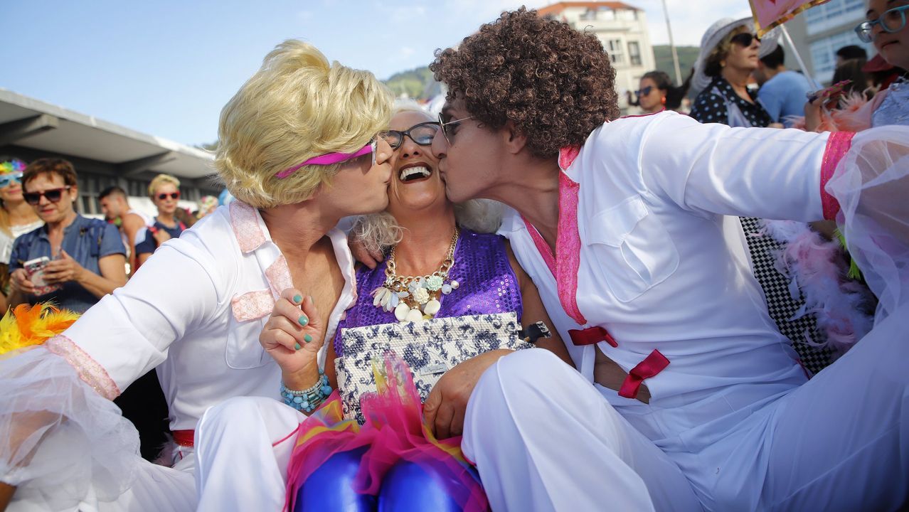 Mucho humor con los Pecos en la Festa Hortera