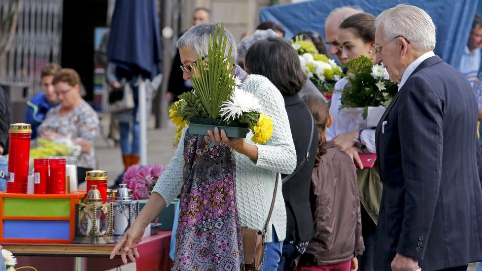 Mercado de flores para Todos los Santos
