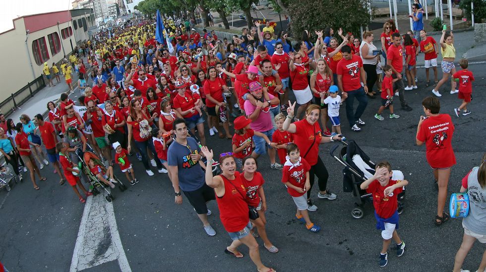 Desfile de peñas da Festa da Dorna 2016