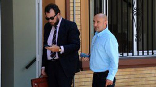La agon�a de la osa de Proaza.Belarmino �lvarez, a la derecha. /LA VOZ DEL TRUBIA