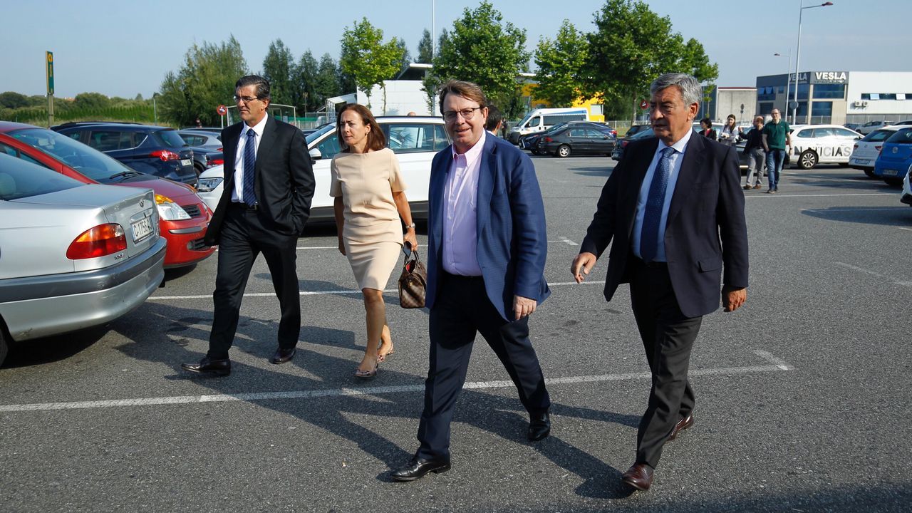 Ana Pastor, a su llegada al funeral de Albor