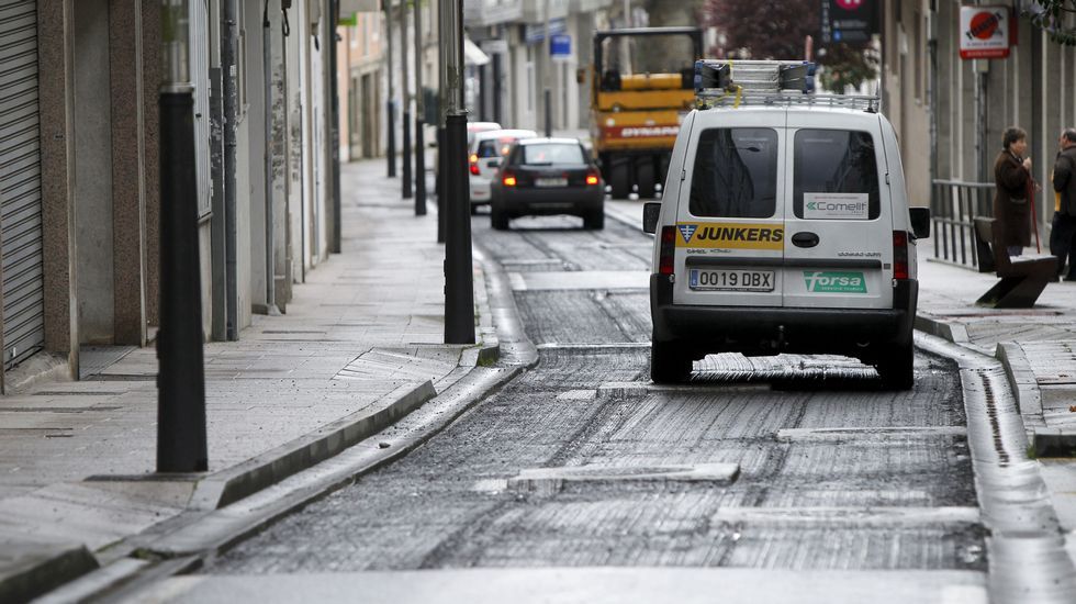 OBRAS DE ASFALTADO EN LA CALLE SANCHEZ FREIRE EN CONXo