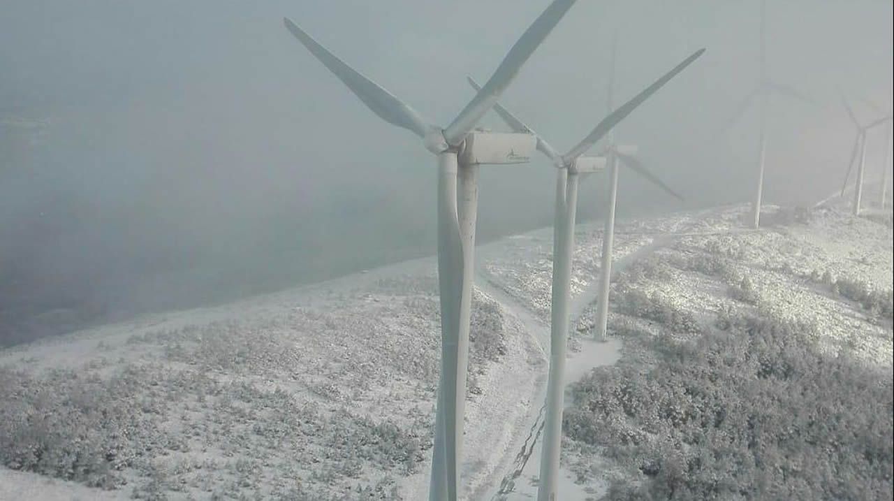Nieve en abril en las cumbres del Deza, en O Carrio, la Serra do Faro y en zonas como O Seixo.