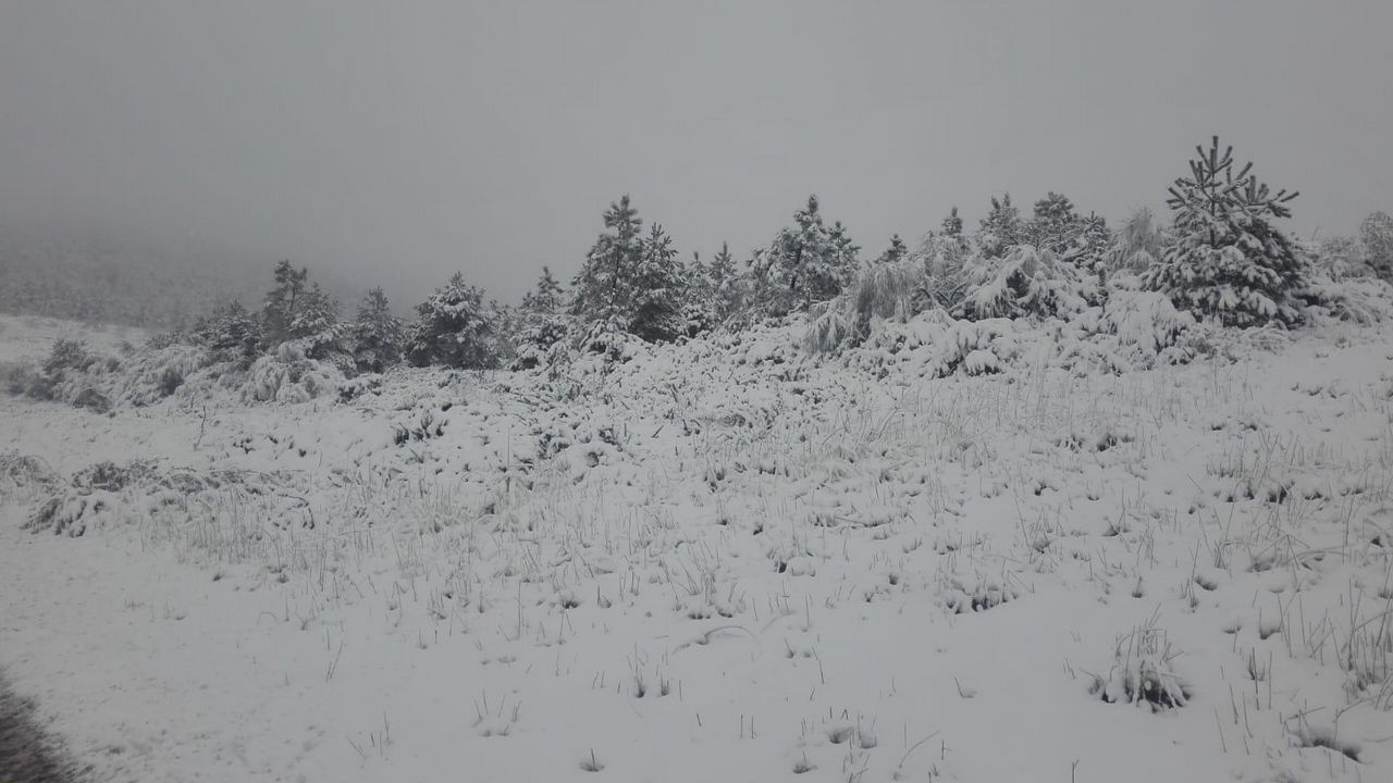 Nieve en abril en las cumbres del Deza, en O Carrio, la Serra do Faro y en zonas como O Seixo.