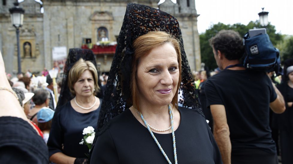 Multitudinaria procesión de Os Milagros en el santuario de Monte Medo en Baños de Molgas