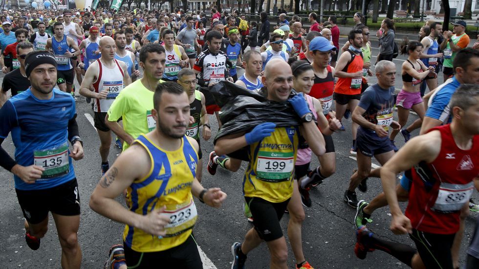 UN AÑO DE VOZ: PASIÓN A LA CARRERA