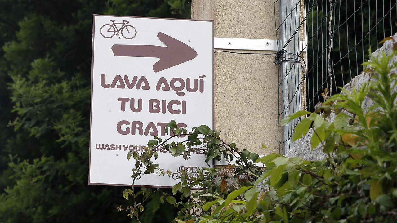 Tres ciclistas de Caldas, que iniciaron ruta en su tierra y que pretendían cubrir una etapa del Camino