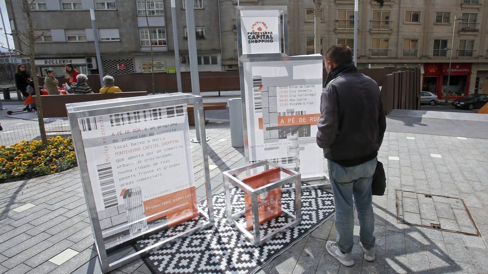 A Pé de Rúa en Virxe do Camiño