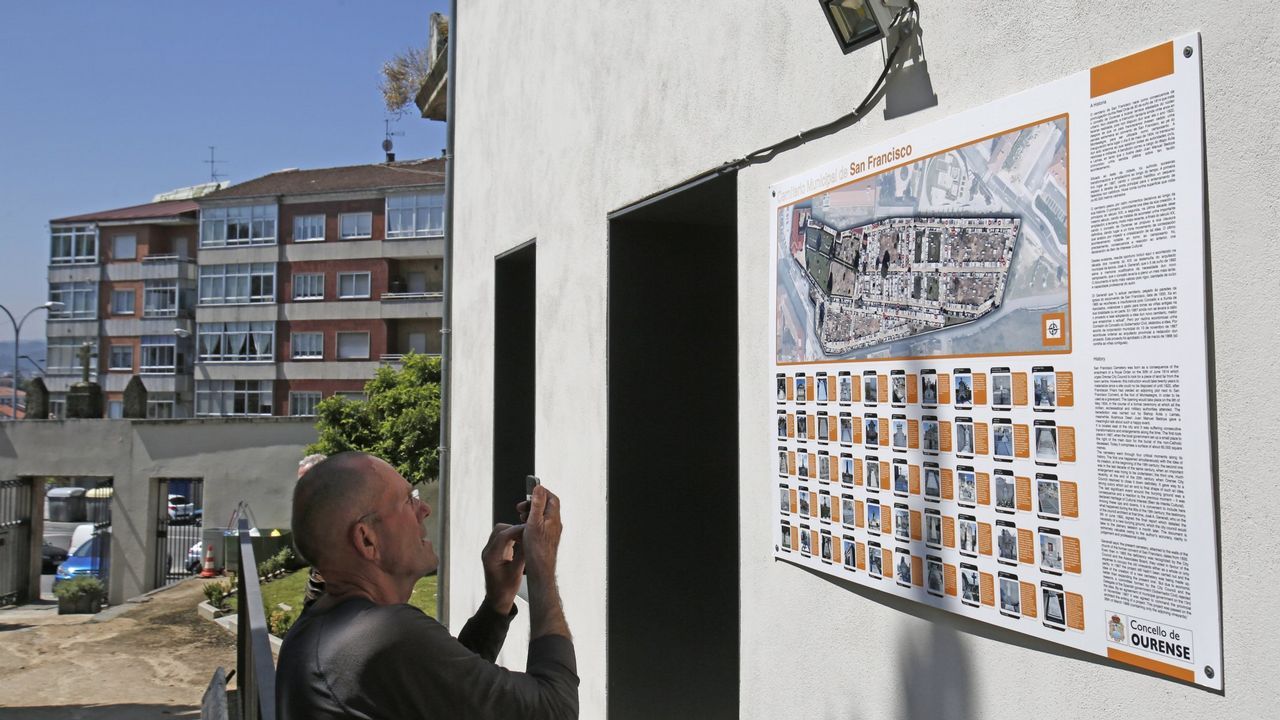 Cementerios singulares de Ourense.El de San Francisco es el referente en la ciudad. Tiene sepulturas ilustres como la de Eduardo Blanco Amor y Otero Pedrayo.