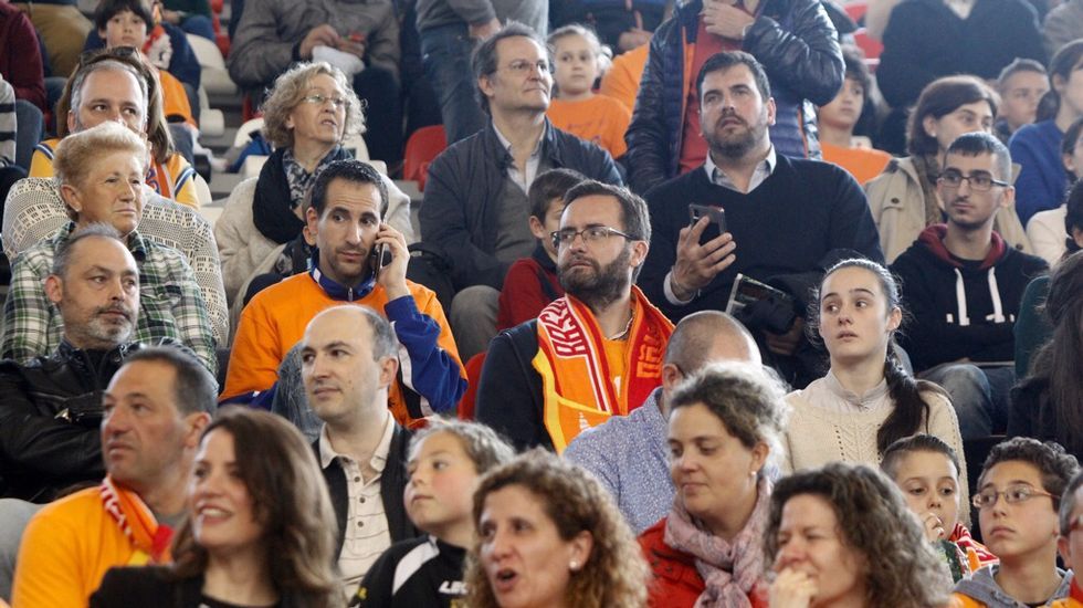 Afición del Basquet Coruña-Melilla, segundo partido de los play off por el ascenso a la Liga ACB