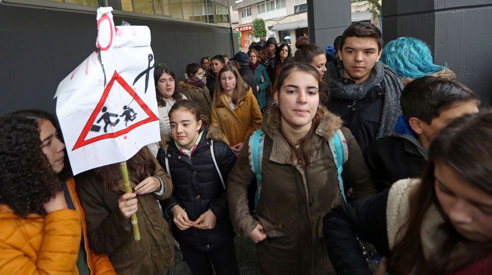 Protesta contra las reválidas y la Lomce en Barbanza