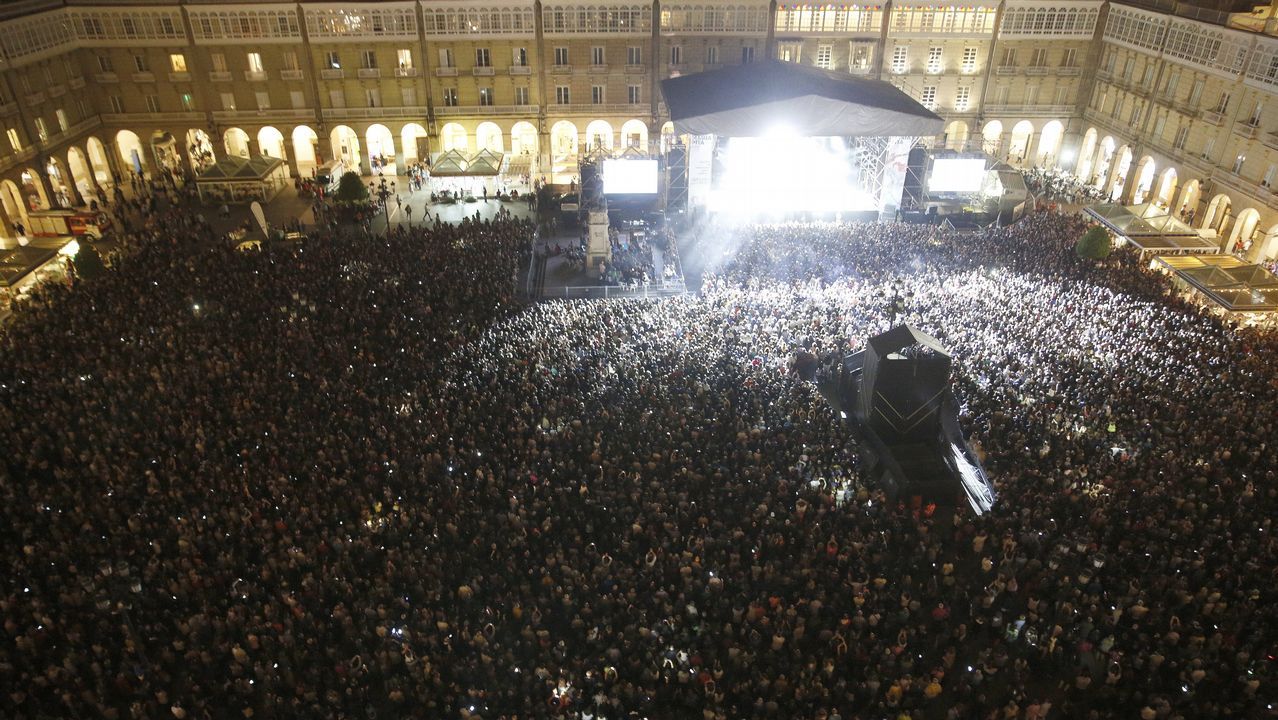 Miguel Bosé reventó la plaza de María Pita