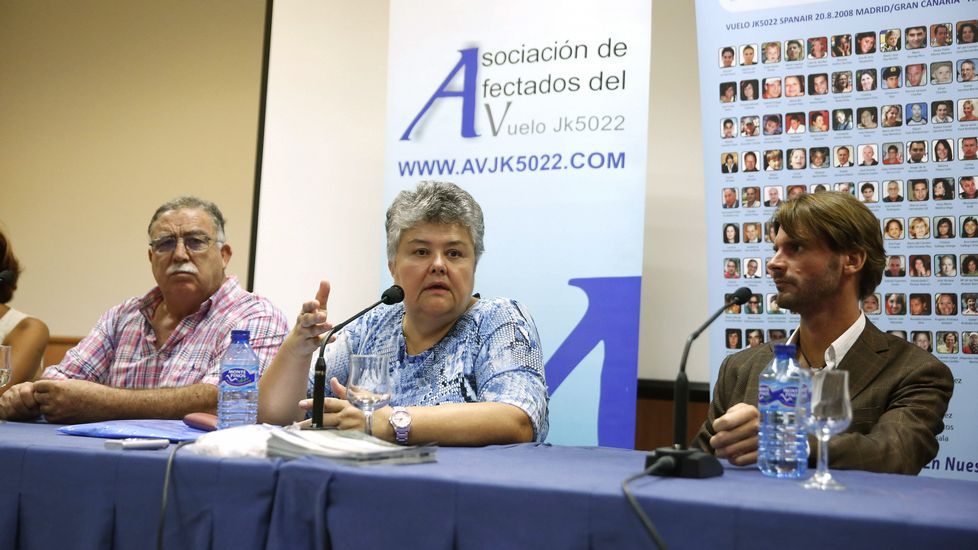 La presidente de la Asociación de Afectados del Vuelo JK5022, Pilar Vera, durante la rueda de prensa posterior al homenaje en Madrid