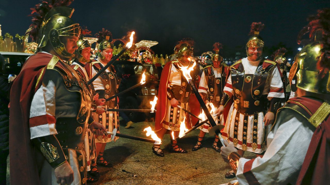 La tradicional foto en el regazo de los Reyes, para avisarles de lo que les hemos pedido