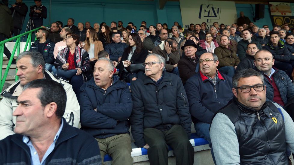 Partido de fútbol Segunda B entre Boiro y Celta B
