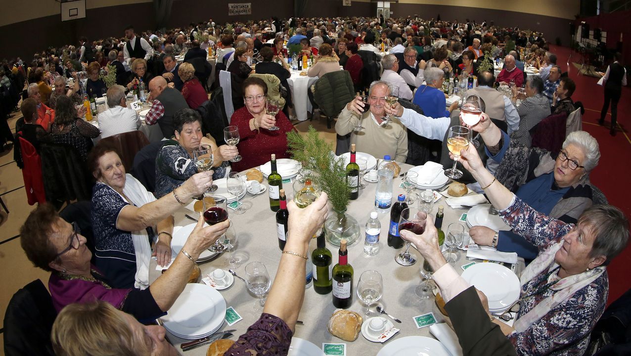 Comida de los mayores en la Fieiteira 2019