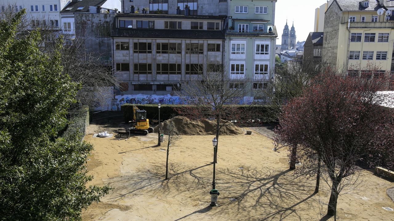 El Concello ha destinado 50.000 euros a la mejora del de As Estantígas, junto a la Muralla