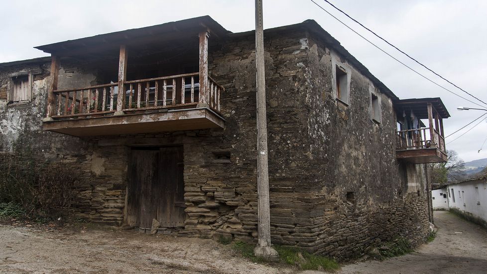 Vivienda tradicional típica de la aldea