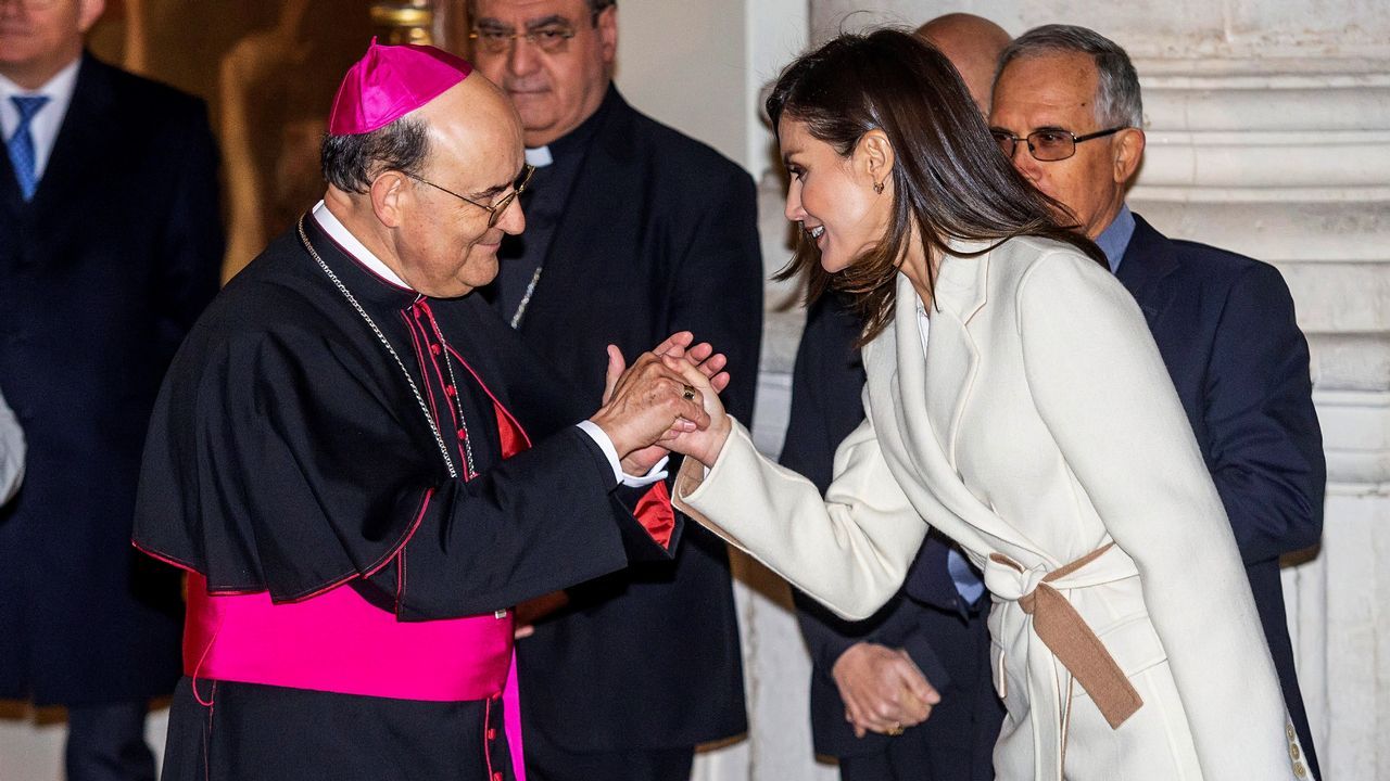 En su visita a Lerma, Letizia Ortiz recuperó un abrigo del 2005