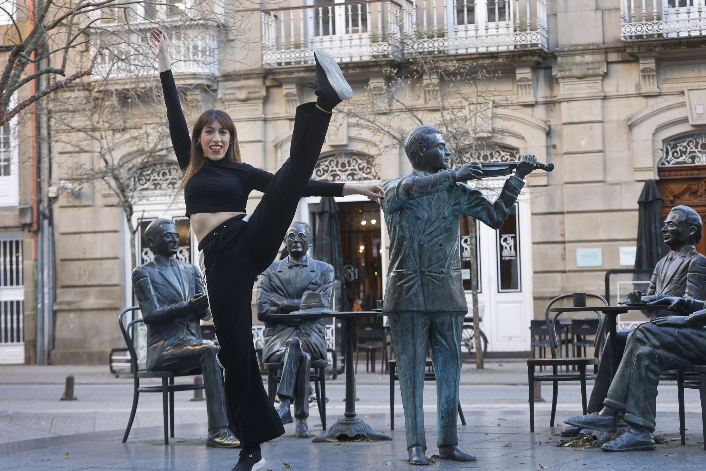Jeanette, inmigrante arxentina que veu a Galicia para traballar de bailarina. 17/01/2024