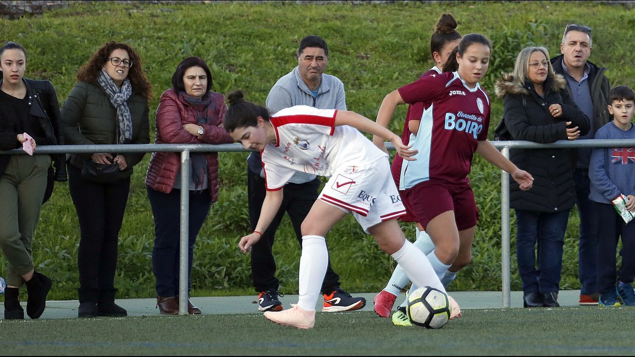 Primera torneo Vila de Noia de Fútbol femenino. Partido entre Noia y EFM Boiro