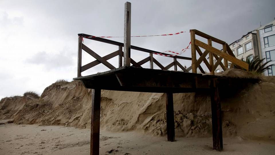 Carballo XXL.Tormenta eléctrica sobre Pontevedra