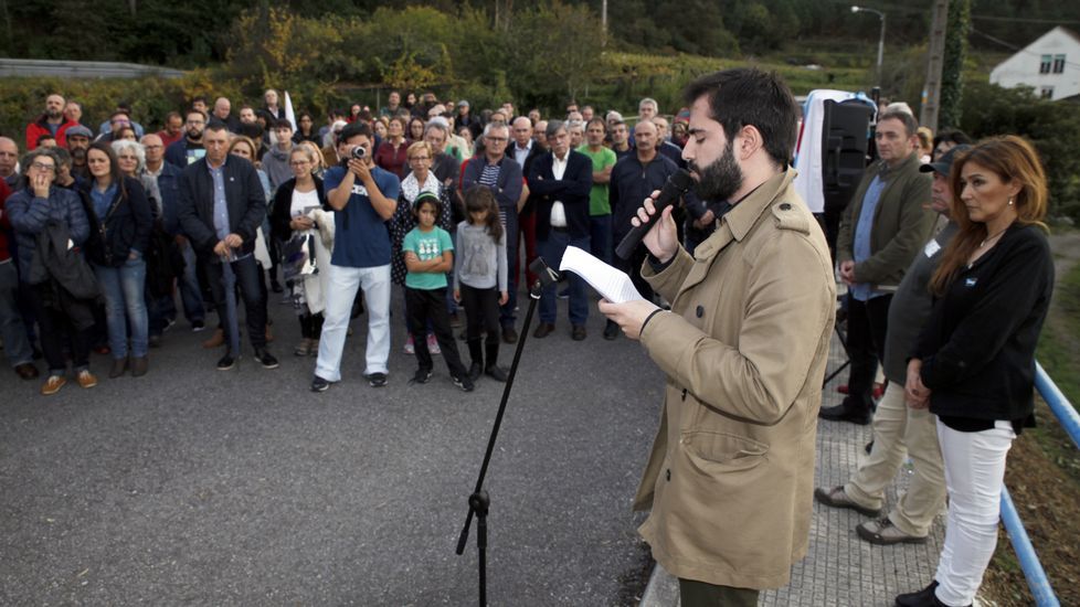 Homenaje a los mártires de Cans en Porto do son