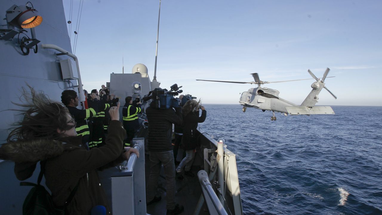 Las pruebas del «Furor» comenzaron a primera hora de esta mañana; en el barco viajan 87 personas
