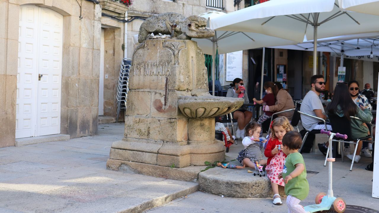 Fuente del Lagarto de Muros