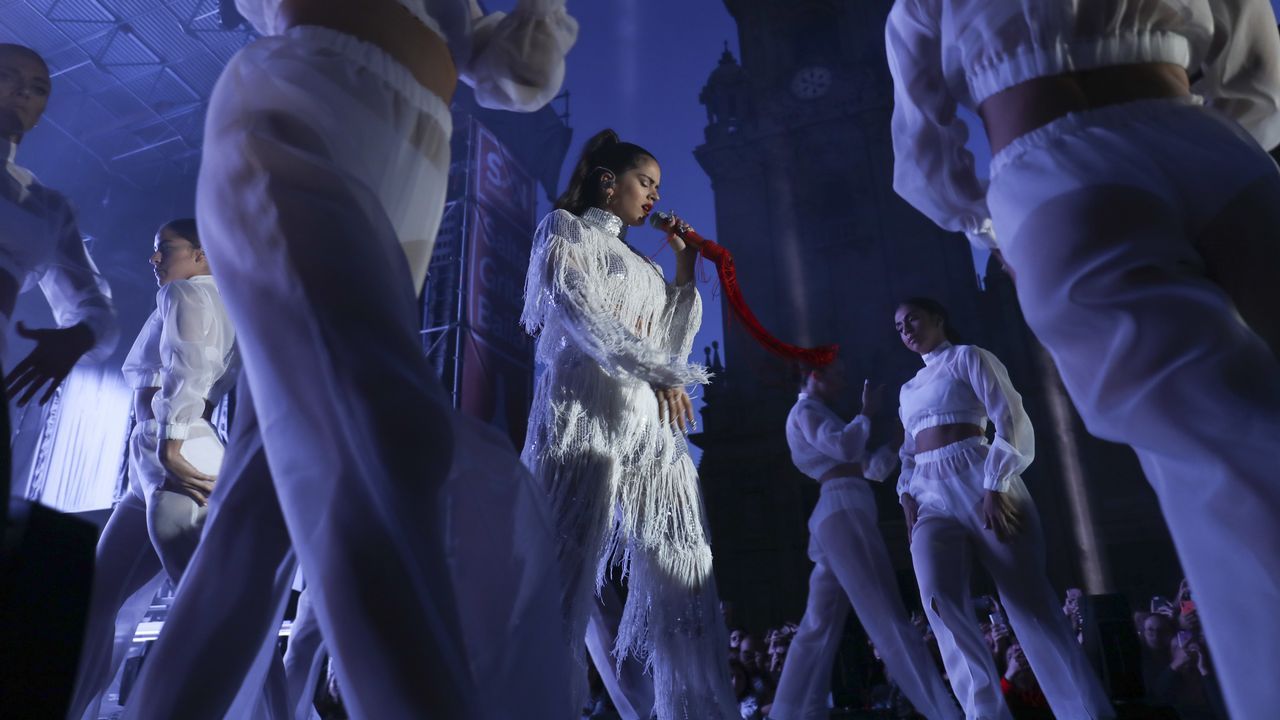 Concierto de Rosalia en Santiago. Fiestas del Apóstol