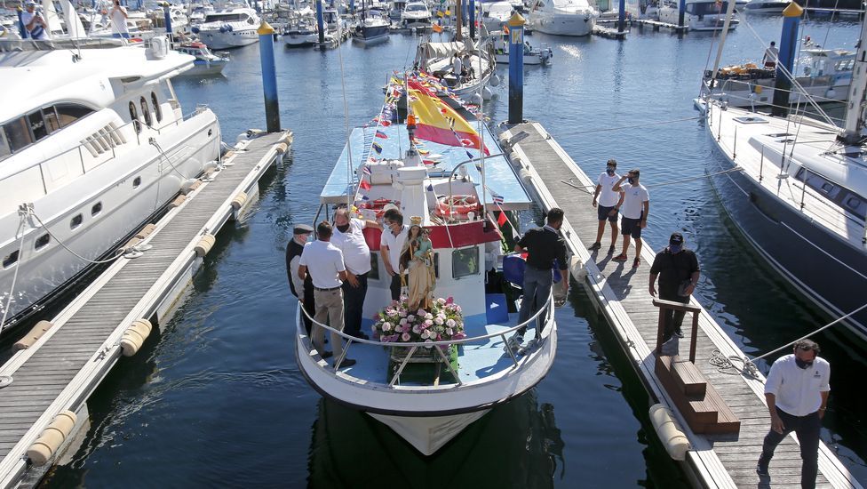 Procesión marítima de la Virgen del Carmen en Sanxenxo