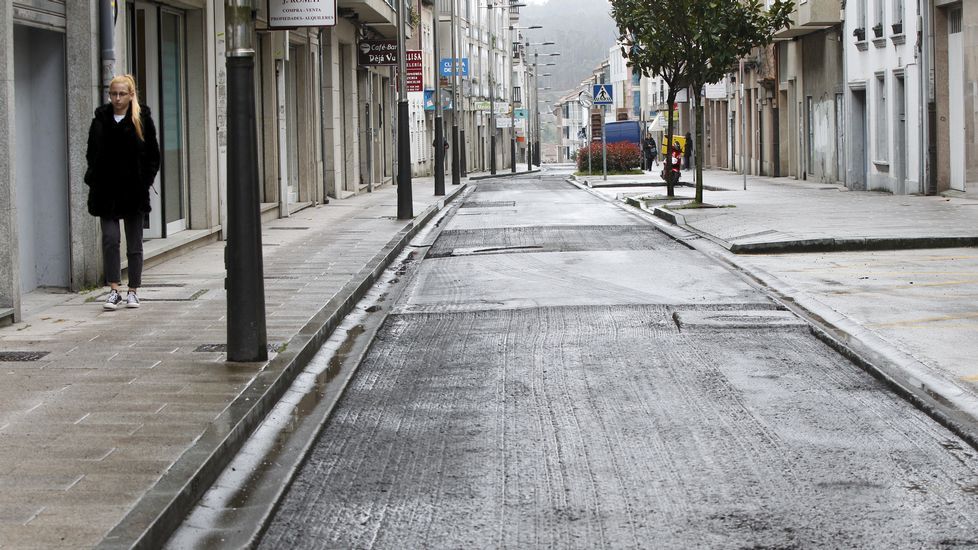 OBRAS DE ASFALTADO EN LA CALLE GARCIA PRIETO EN CONXO