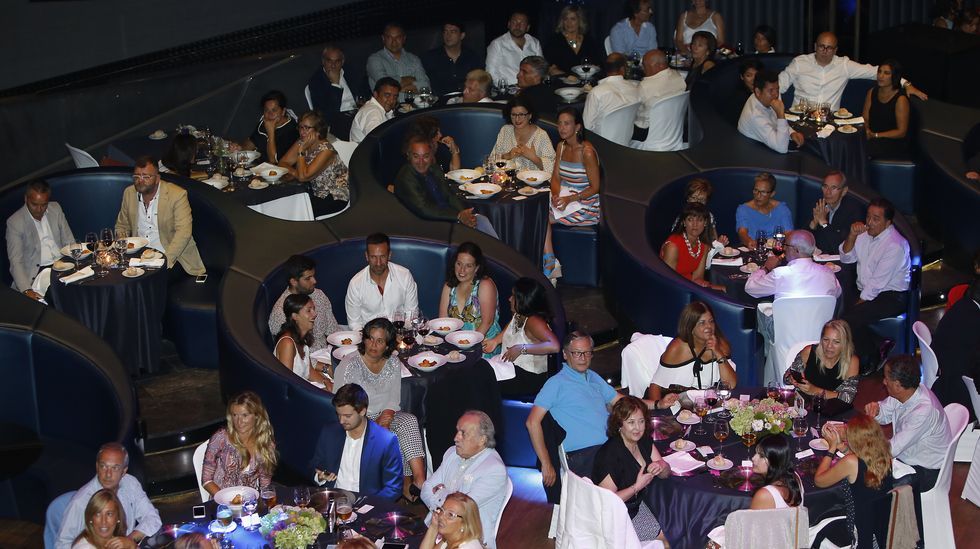 Gala benéfica «Ilusión» en la Sala Pelícano de A Coruña