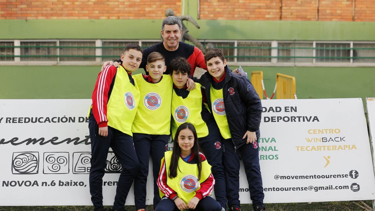 Ambiente de gala en el derbi del fútbol ourensano.La pugna entre la UD Ourense y el Ourense CF fue toda una fiesta del balompié provincial