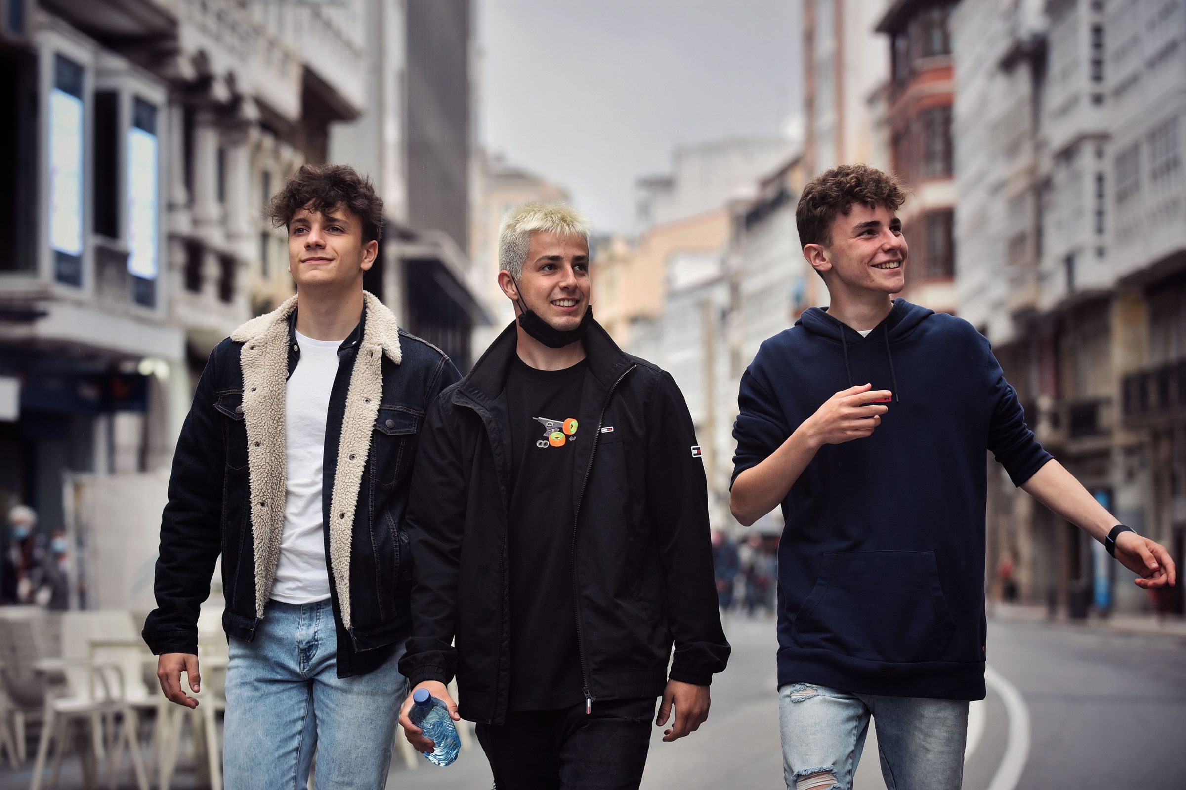 Volven os sorrisos no primeiro d�a sen a obrigatoriedade da m�scara na r�a. 26/06/2021