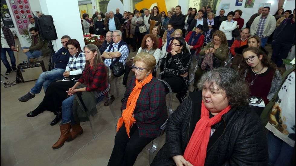 Exposición de la camelia en Boiro