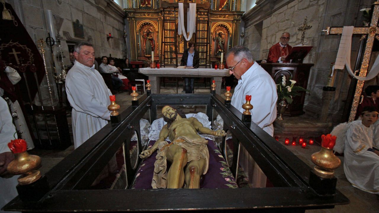 Viernes Santo en la comarca del Barbanza 2019