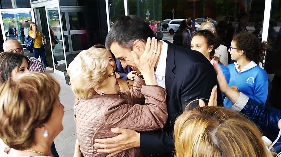 Pedro S&aacute;nchez en el HUCA