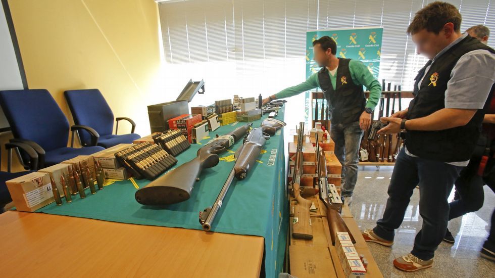 Desmantelado en Tomiño un taller ilegal de armas
