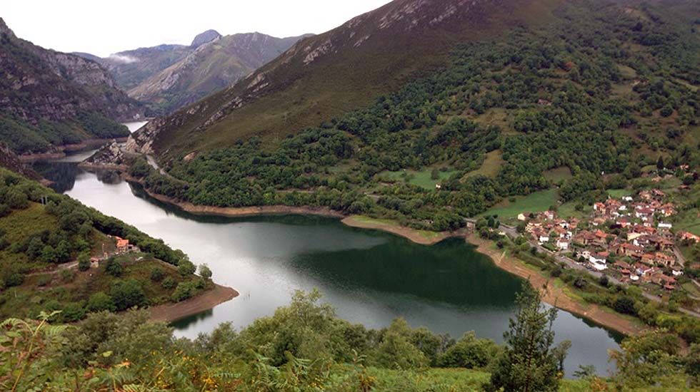 Embalse de Tanes