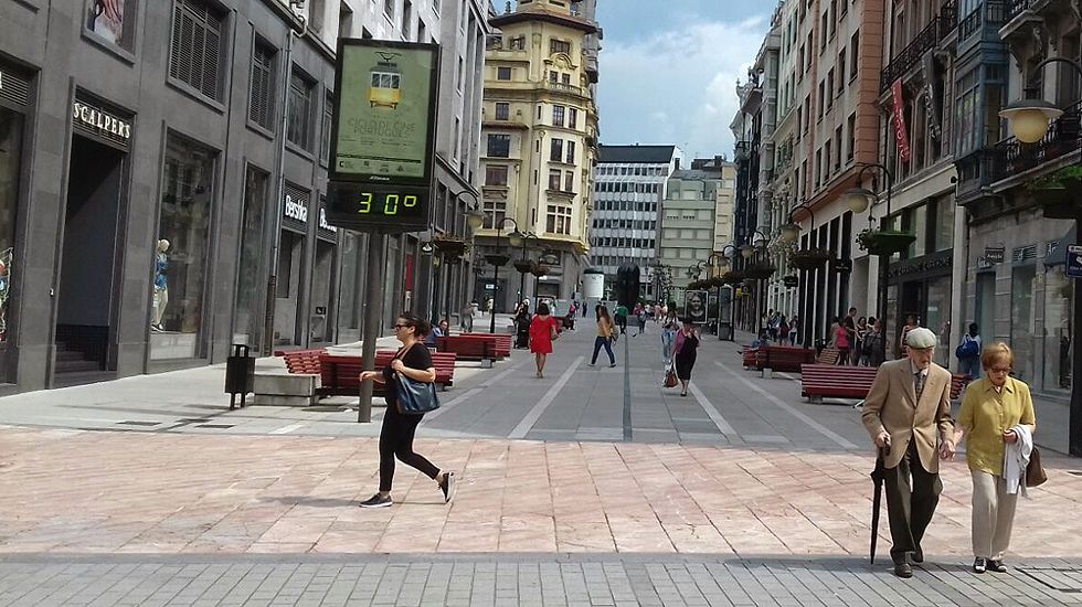 El calor en Oviedo superó los 30 grados