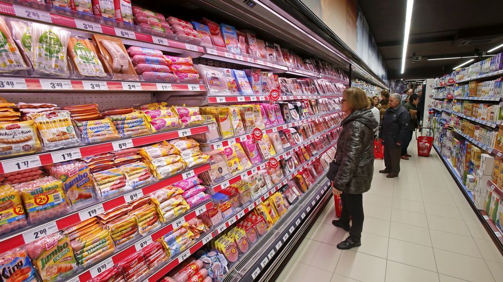 Supermercado Gadis en la calle Oliva