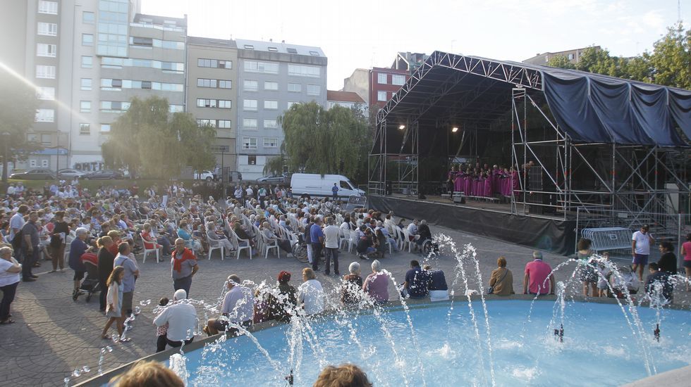FIESTAS MARÍA PITA 2016