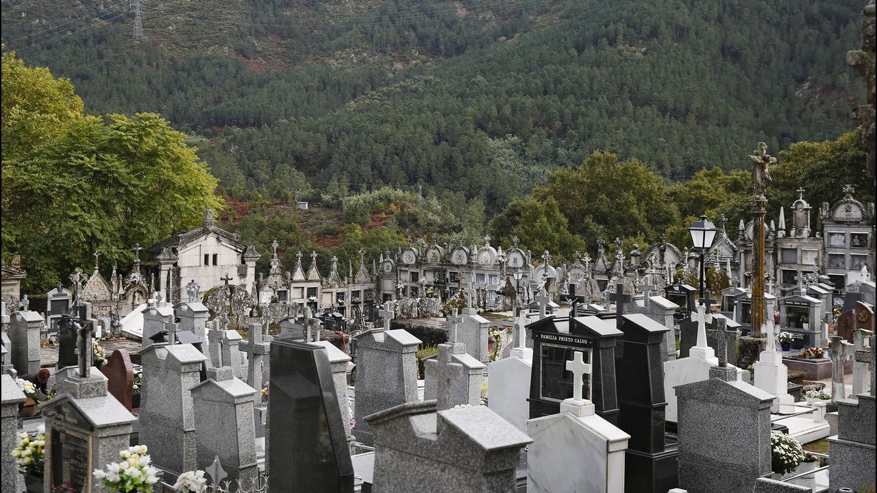 Cementerios singulares de Ourense..Cementerio de Ribadavia.