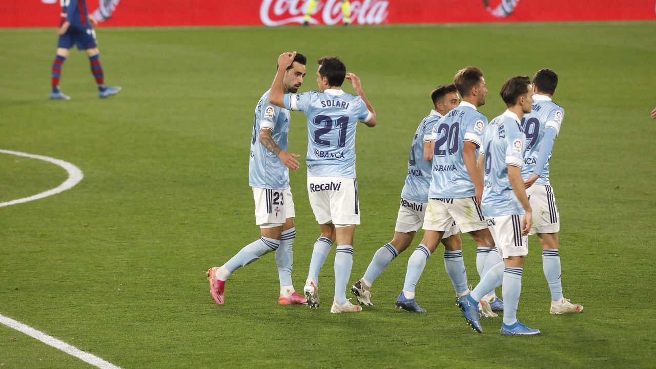 Tapia fue el primero en resentirse y verse obligado a dejar el partido
